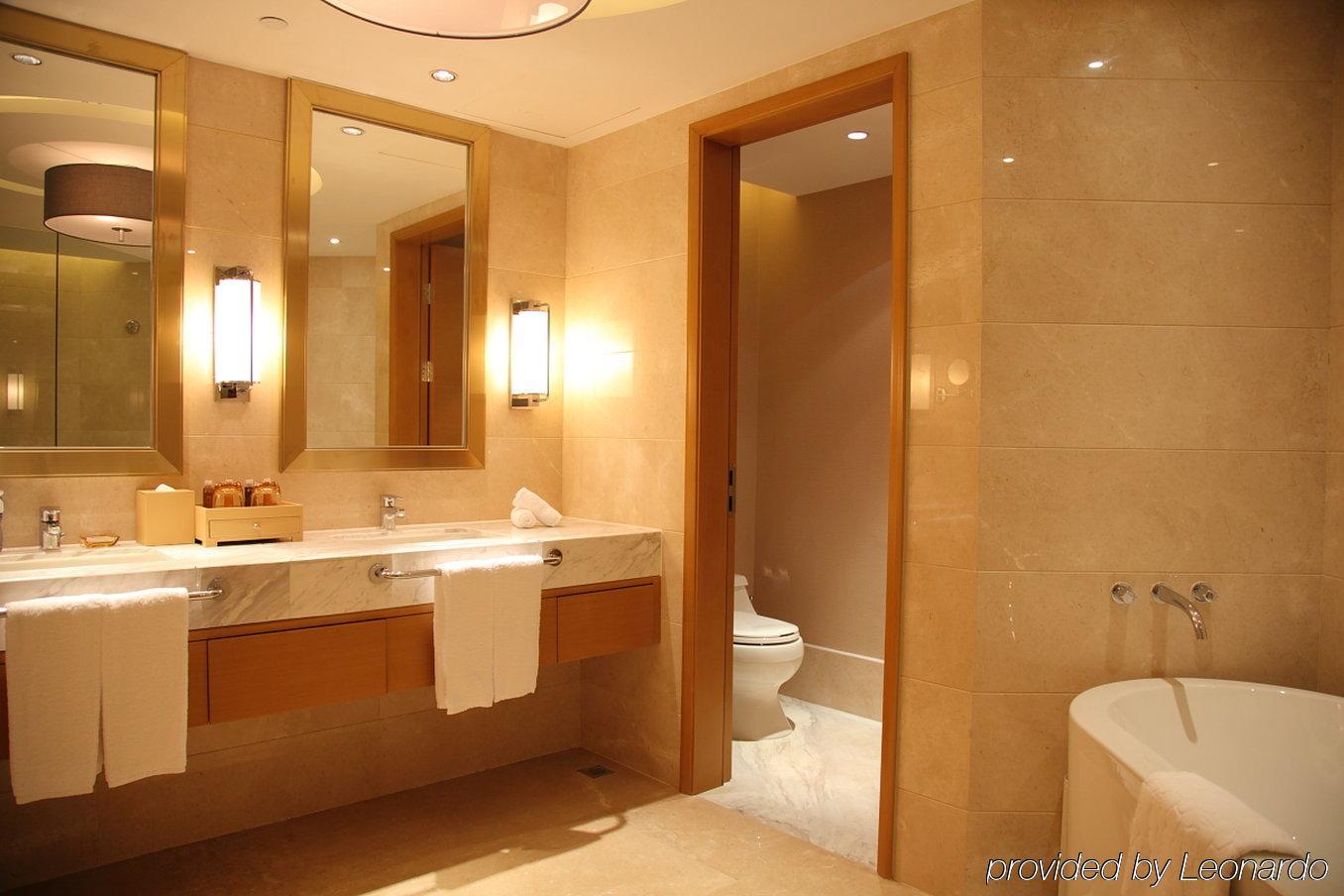 Boyue Shanghai Hongqiao Airport Hotel - Air China Bagian luar foto
